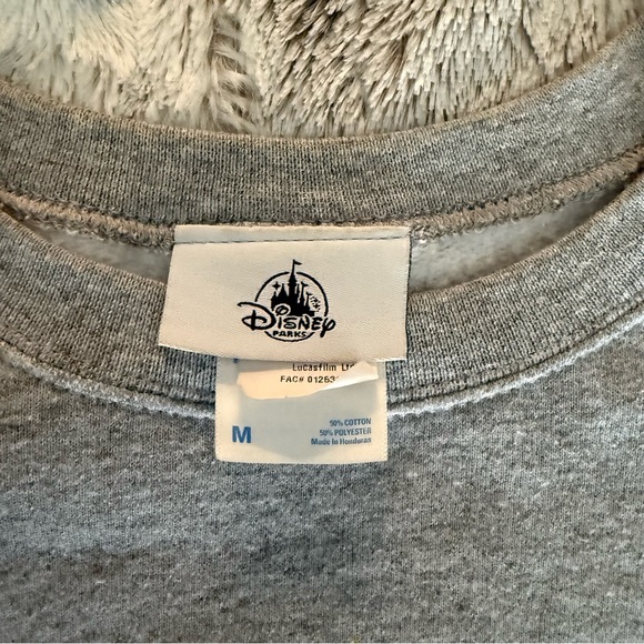 Vintage Disney Graphic Crewneck - Picture 5 of 5